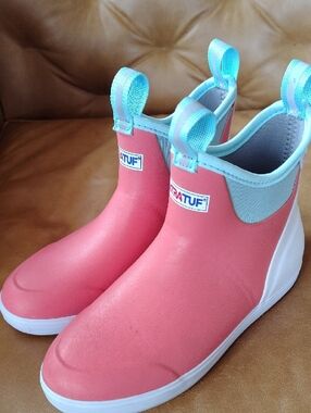 Xtratuf Women's Deck Boots-size 8